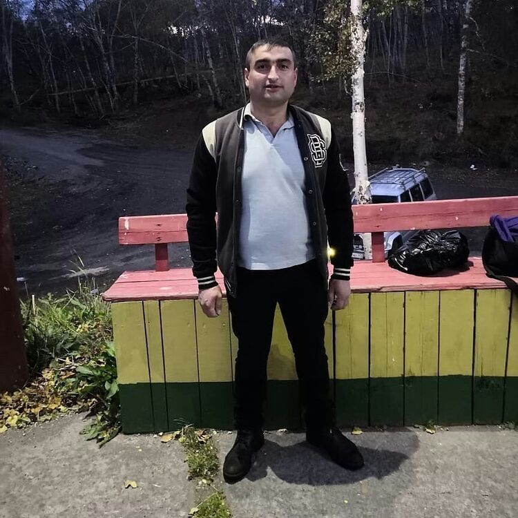 ���� 16737486 ������� ����, 37 ���, ���� ���������� � ������