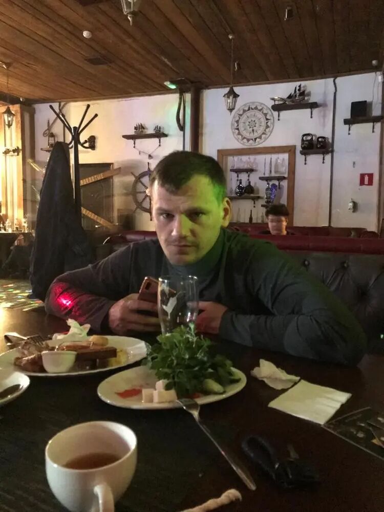  ,   Dmitry, 36 ,   ,   , c , 