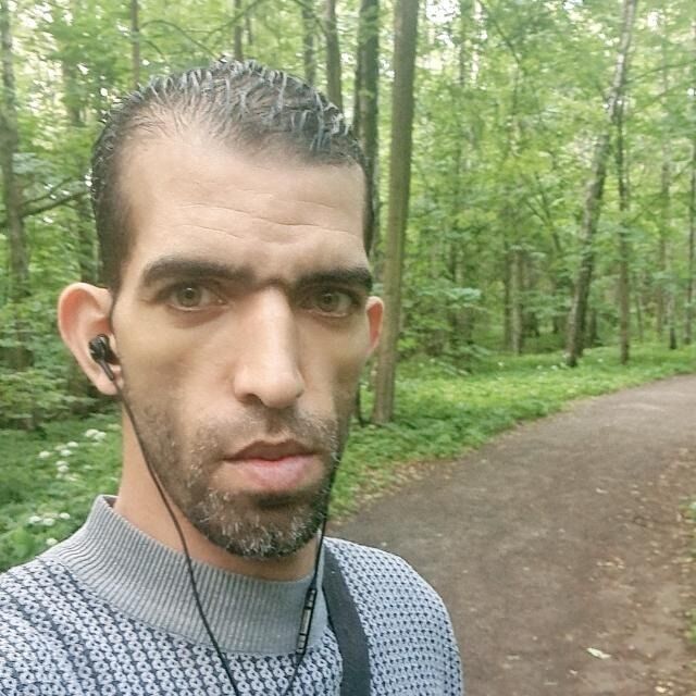  44300786  Osama, 38 ,    