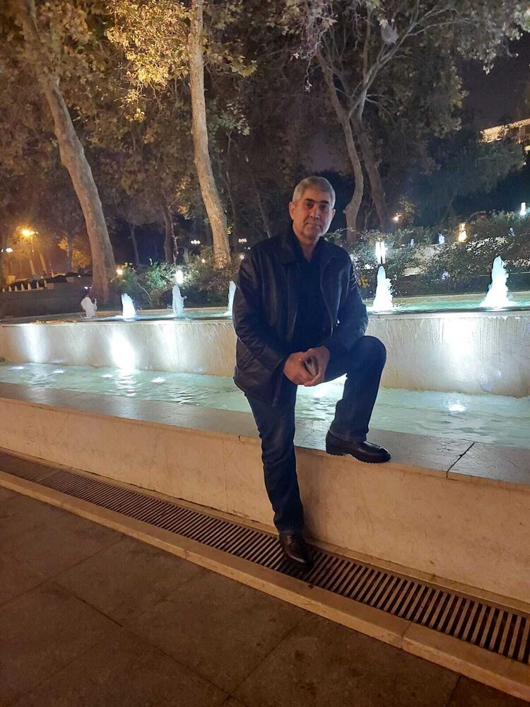  54570366  Samil, 51 ,    