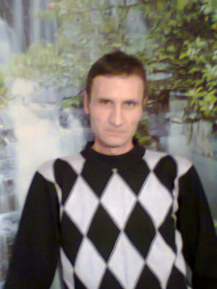  ,   Urij, 52 ,     , c 