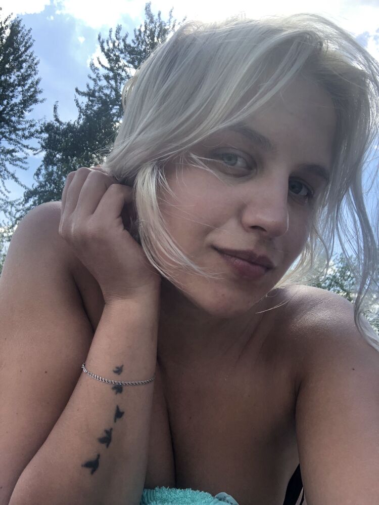  -,   , 30 ,     , c 