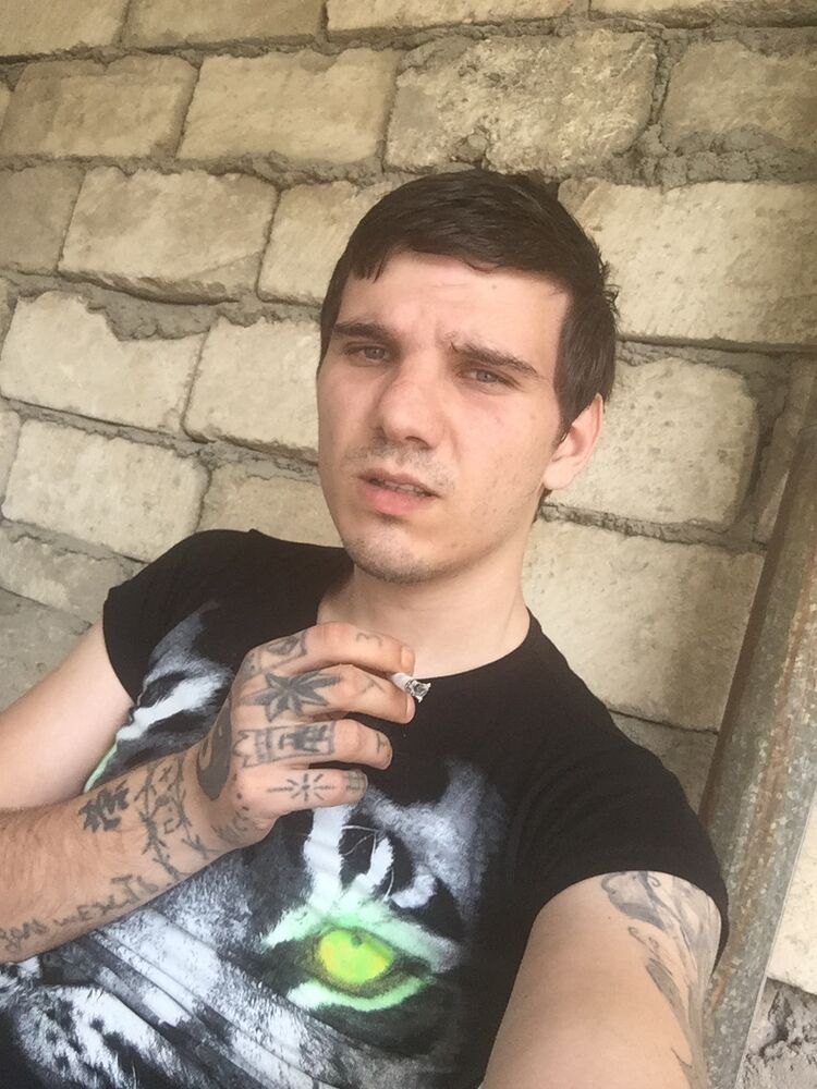  34776606  Zaur, 26 ,    