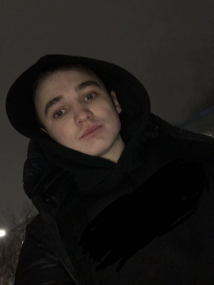 33370466  Kirill, 21 ,    
