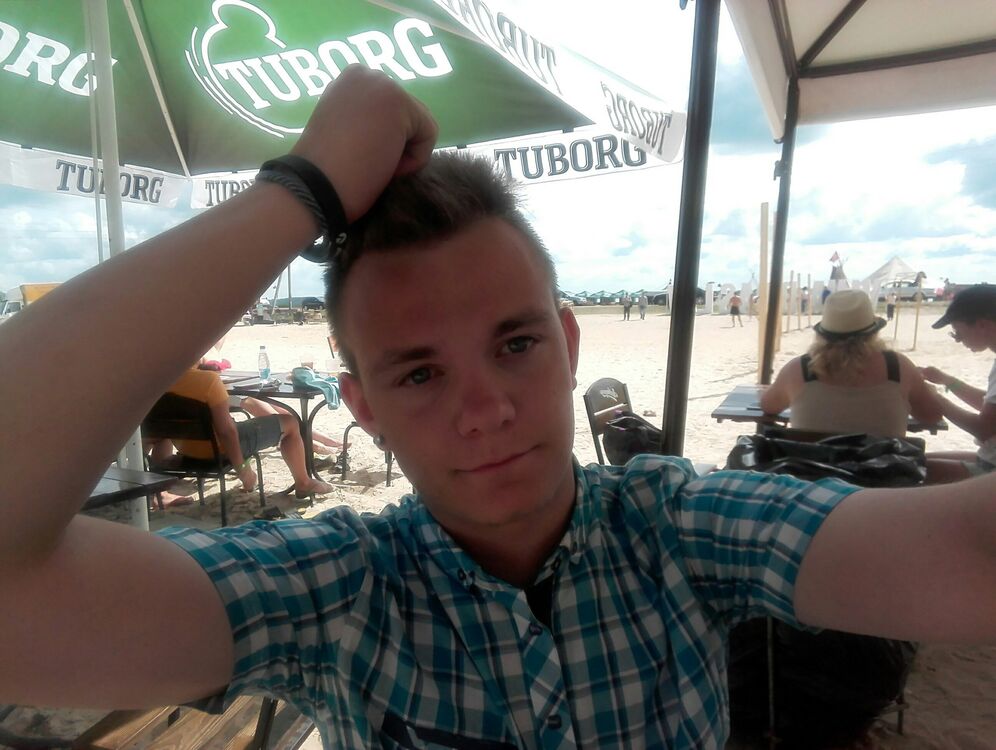  ,   , 28 ,   ,   