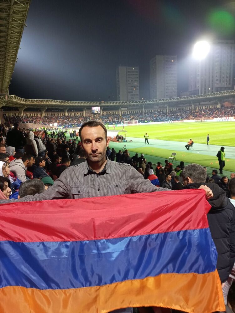  ,   Sergio, 35 ,     , c 