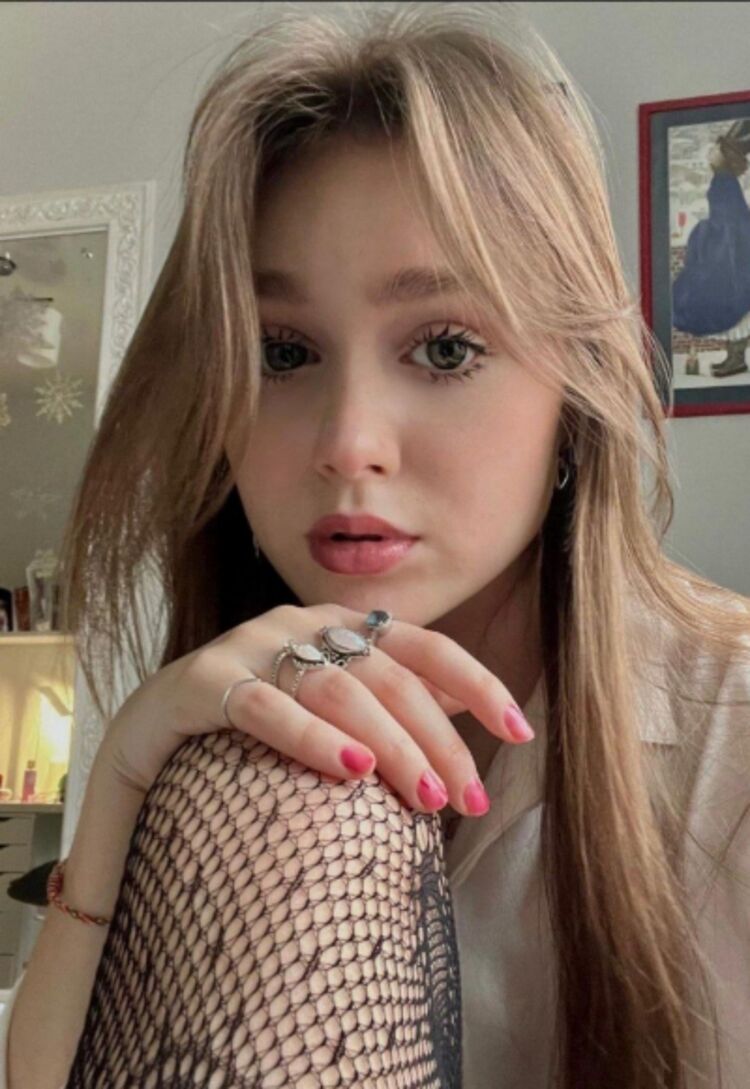  ,   , 24 ,   ,   