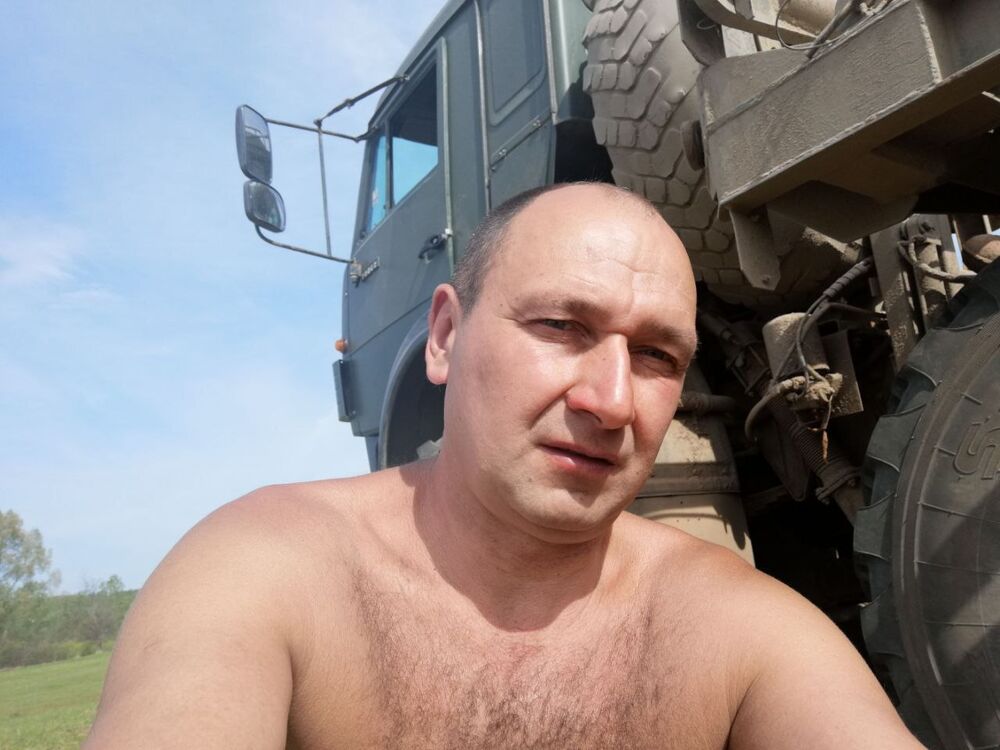  40774666  , 42 ,    