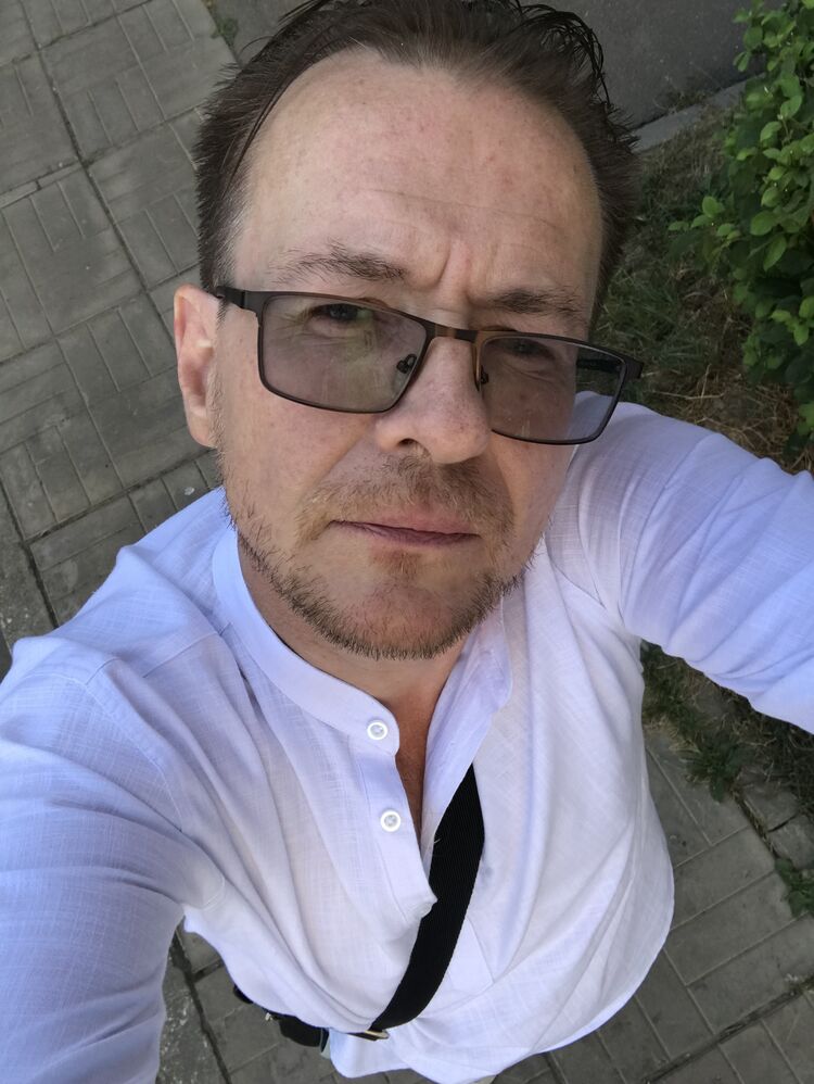  33569836  Sven, 53 ,    