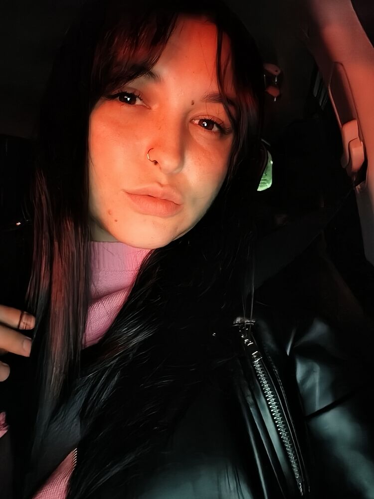  53697976  Polina, 27 ,    