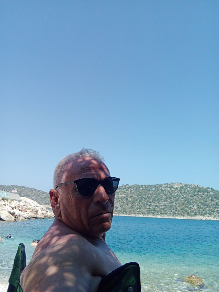  ,   Huseyin, 56 ,   ,   