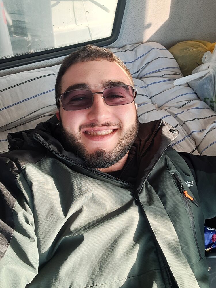  47752646  Alik, 28 ,    
