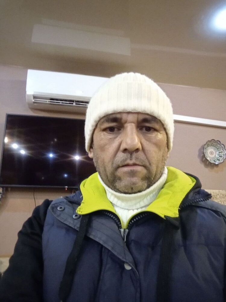  25025676  , 52 ,    