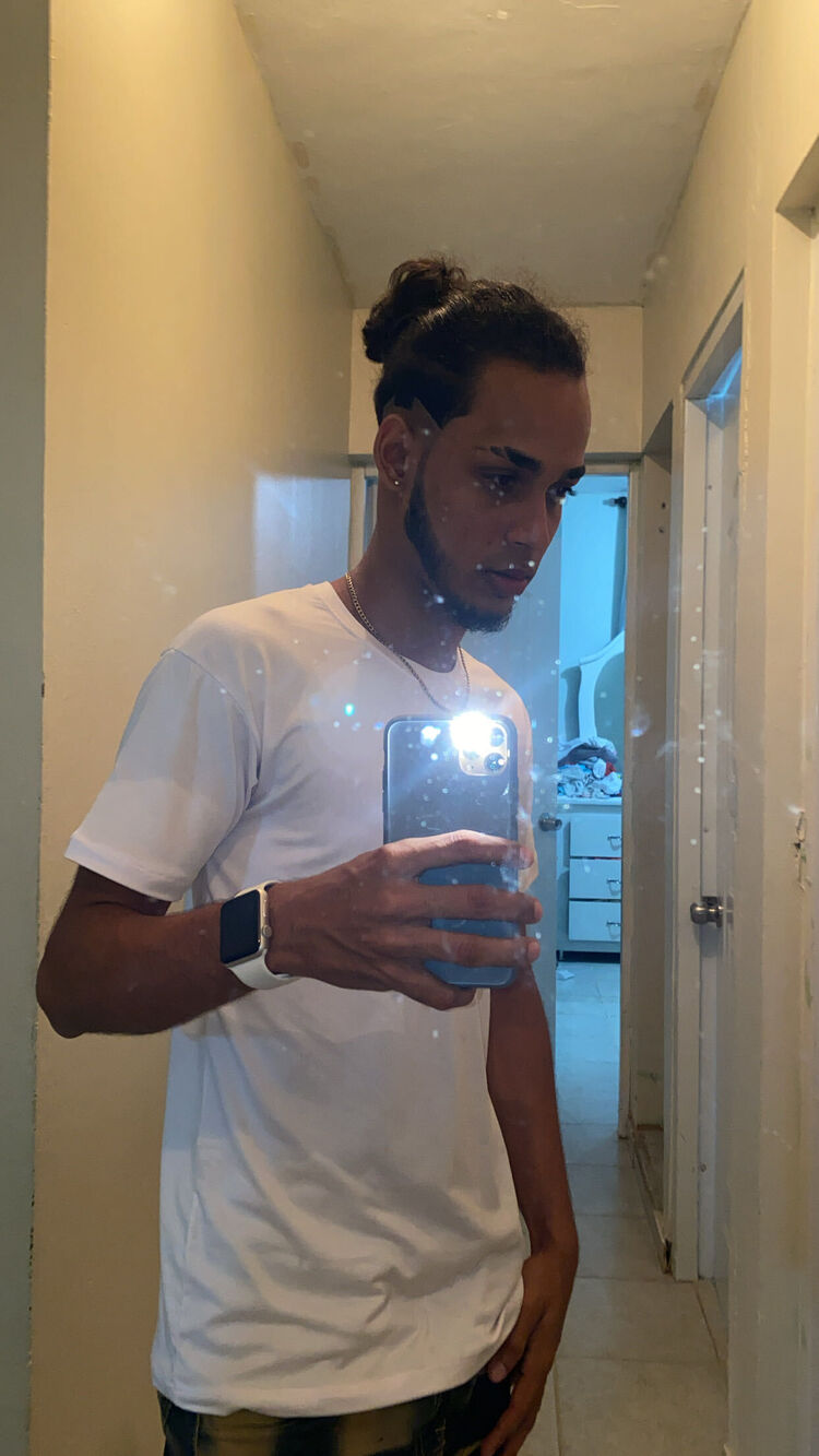  25035136  Jansel, 26 ,    Orlando