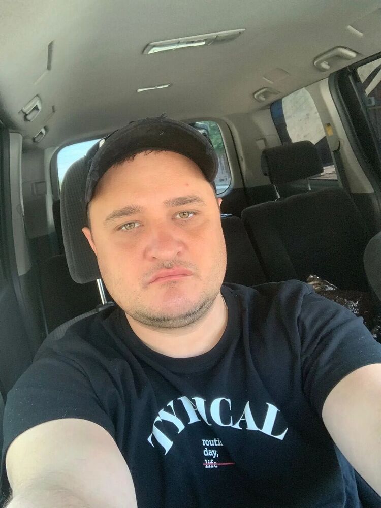  Novy,   , 40 ,   ,   