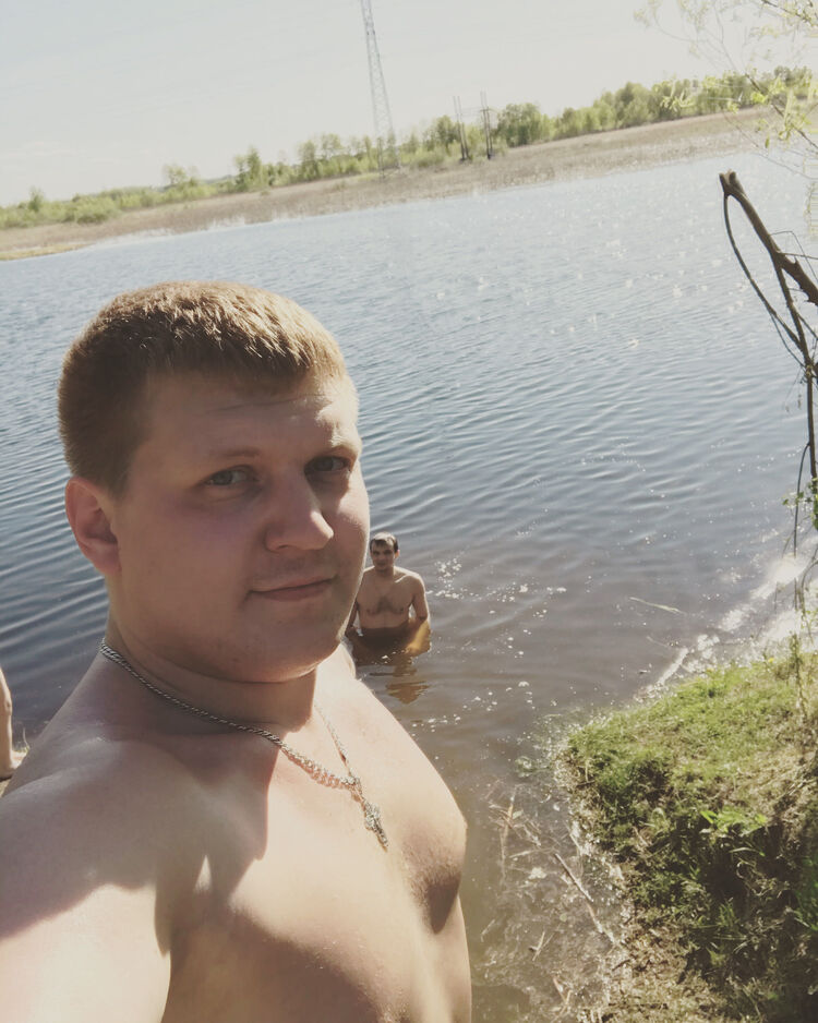  ,   Denis, 31 ,   ,   , c , 