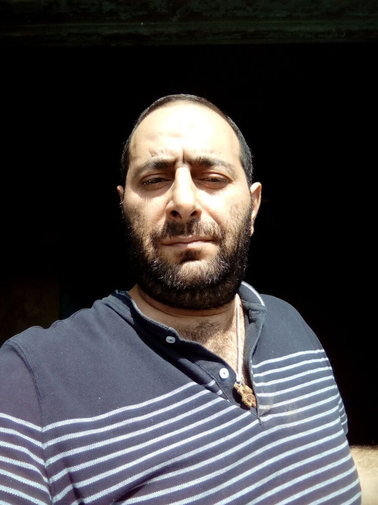  ,   Artur, 46 ,   ,   , c 