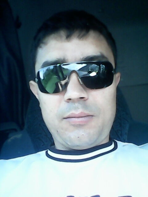  ,   Bek, 43 ,   