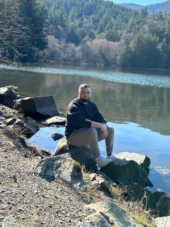  54800376  Vlad, 36 ,    