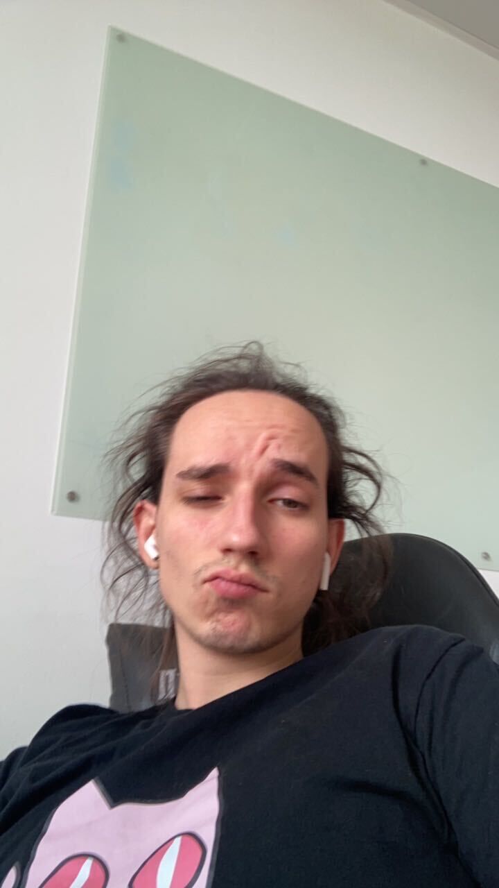  Shenzhen,   Artem, 24 ,   ,   