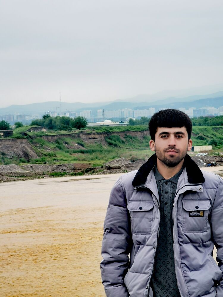  ,   Salmon, 26 ,   ,   