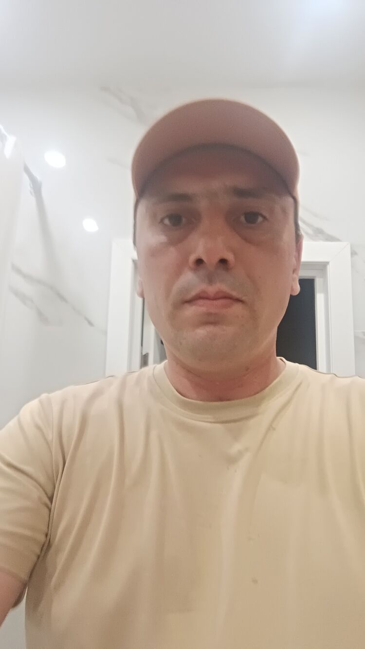  52568446  , 37 ,    