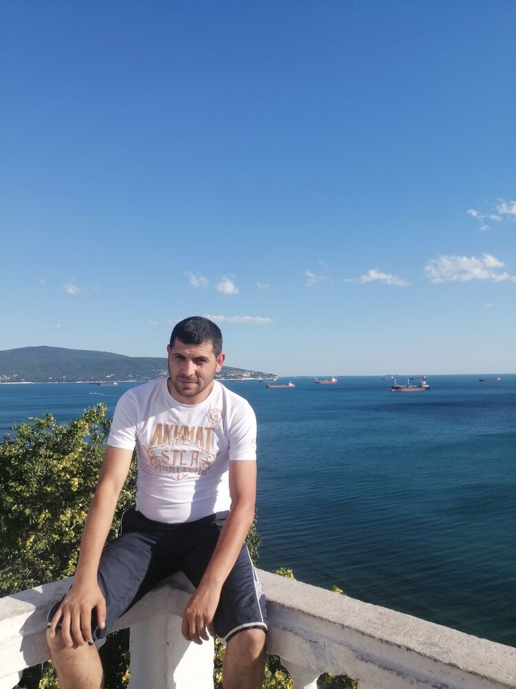  ,   , 33 ,   c 