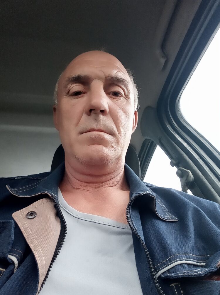  30129636  , 52 ,    