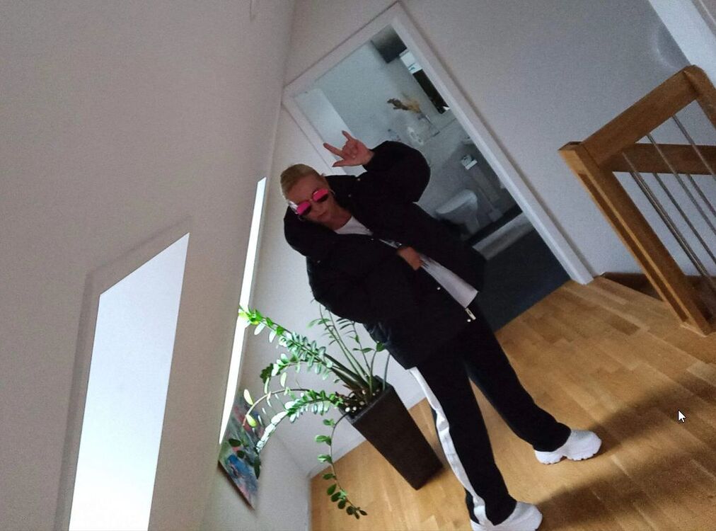  50142946  Oksana, 52 ,    Dielsdorf