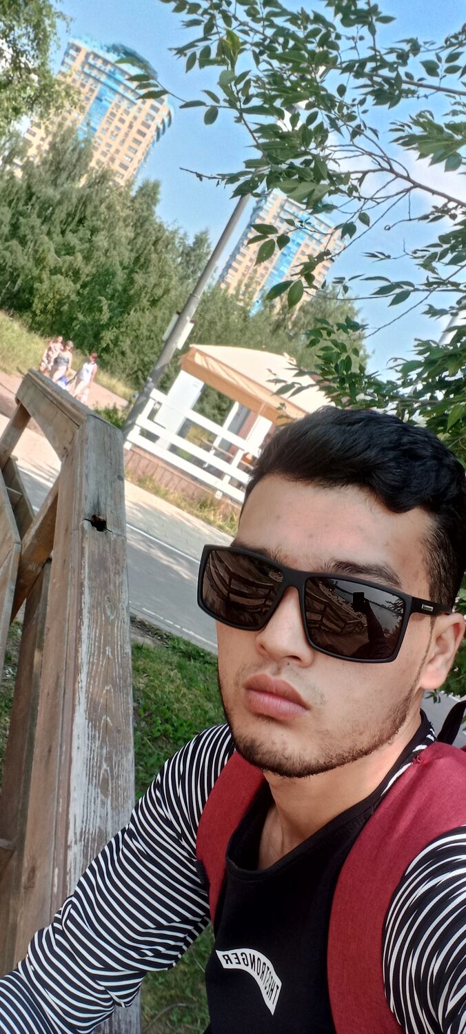  53522346  MAKSIM, 25 ,    