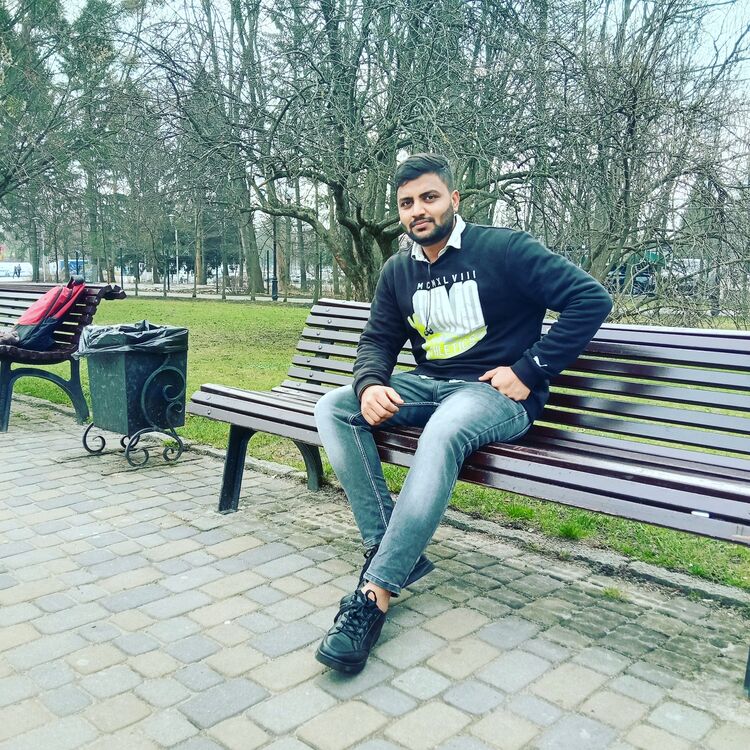  45256506  Santosh, 30 ,    