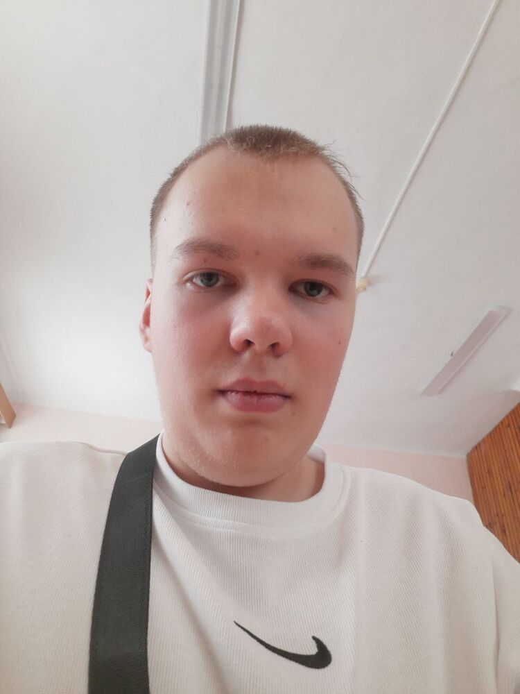 48599346  , 19 ,    