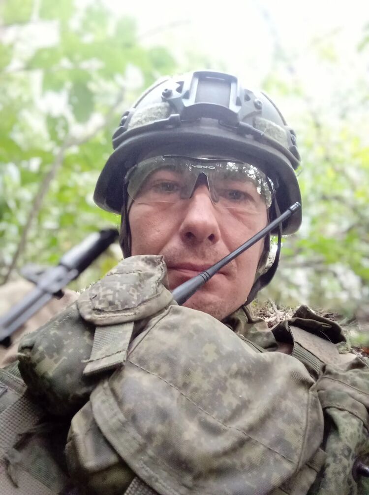  ,   Artyom, 39 ,   ,   , c , 