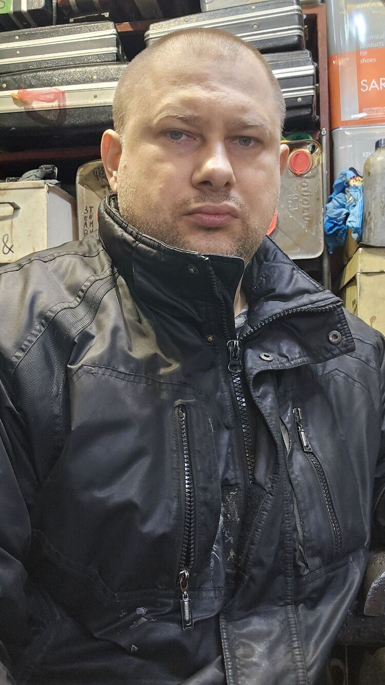  ,   , 27 ,   