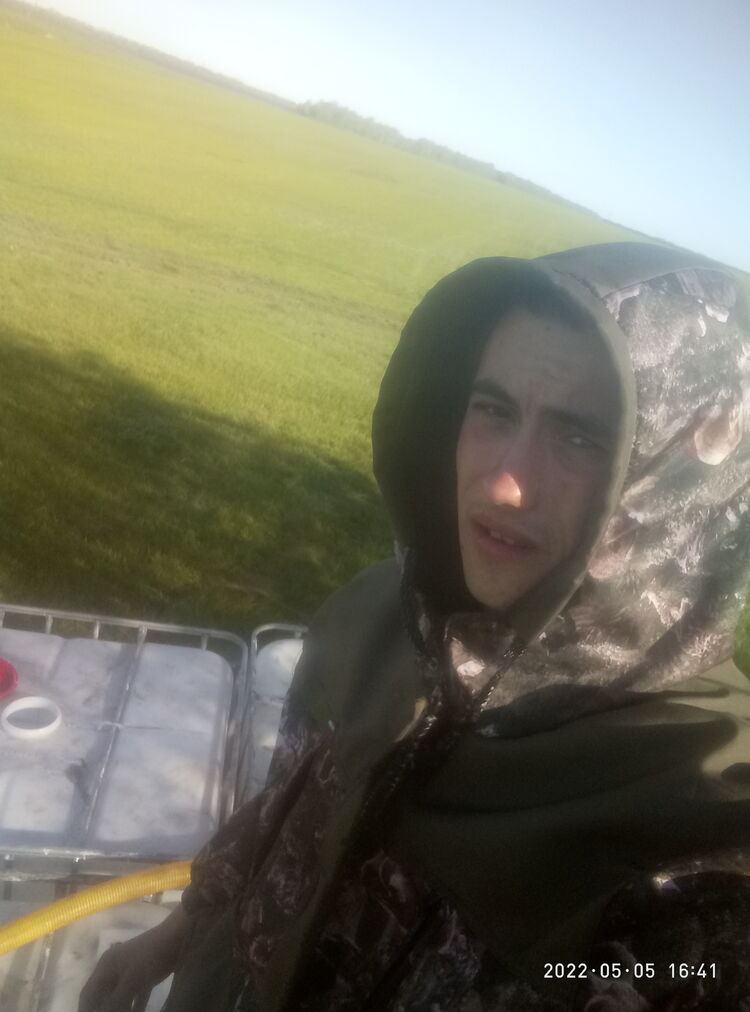  26348956  , 23 ,    