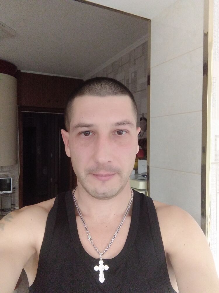  31536096  Erges, 40 ,    