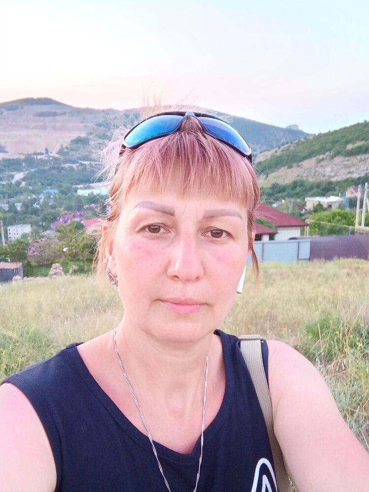  36961786  , 49 ,    