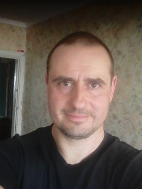  15435456  Dmitry, 46 ,    