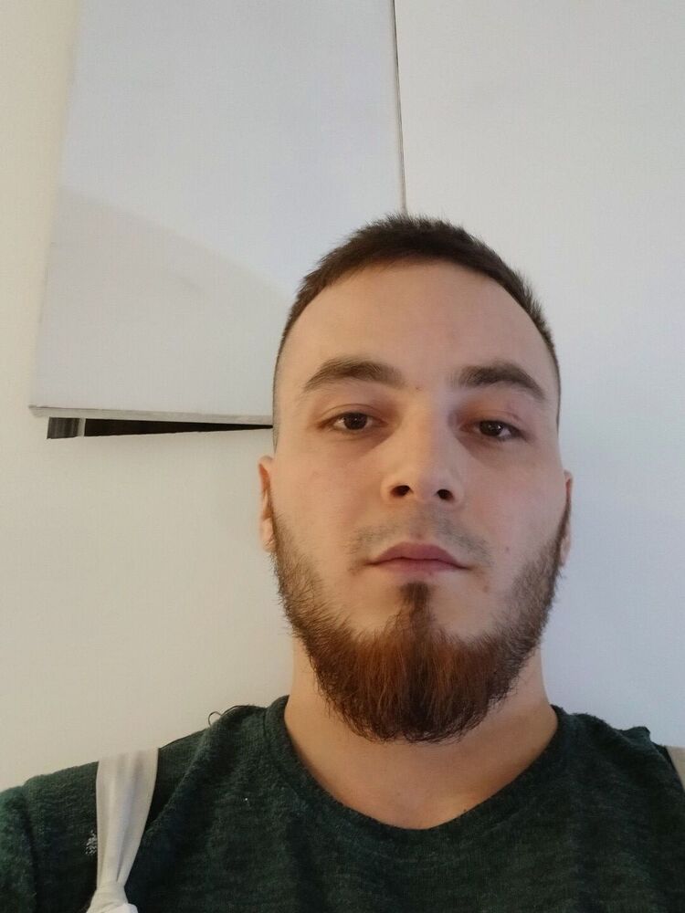  47407686  , 24 ,    