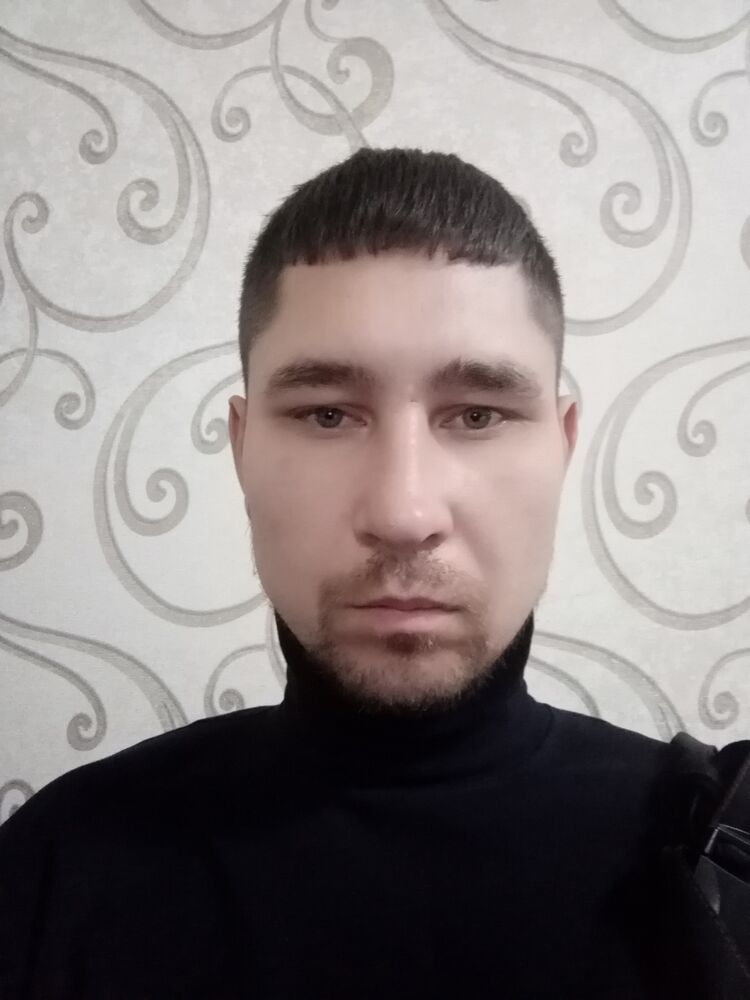  ,   Maksim, 37 ,   ,   , c , 