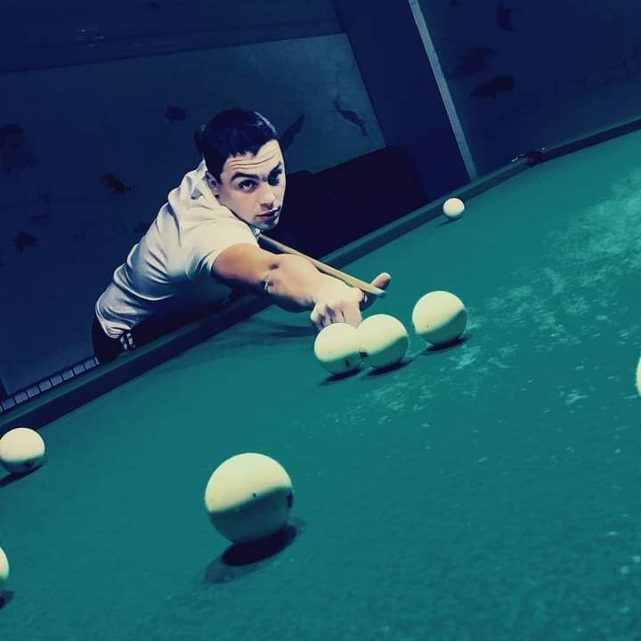  ,   Kent, 52 ,   ,   , 