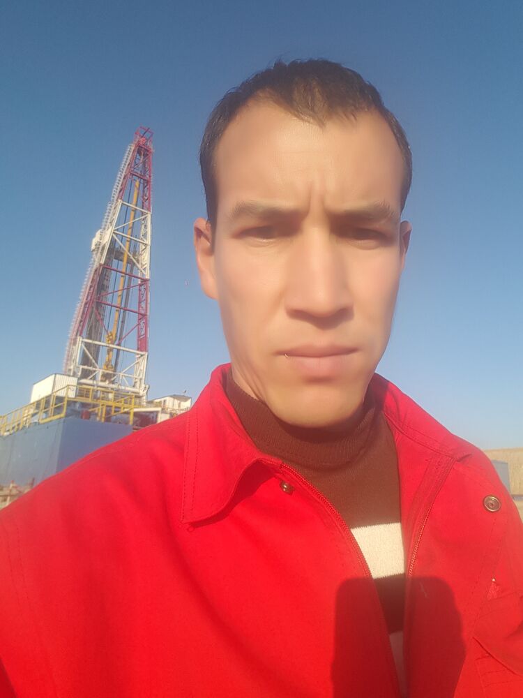  22775606  , 33 ,    