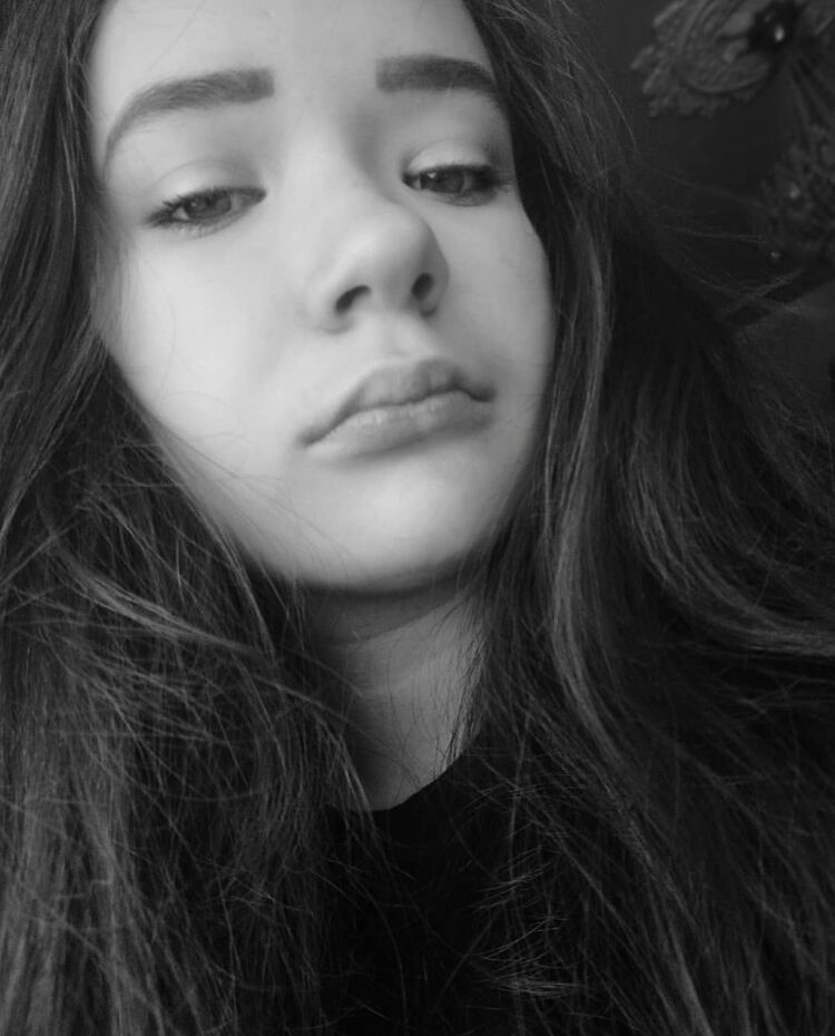  ,   Anna, 24 ,   ,   , c 