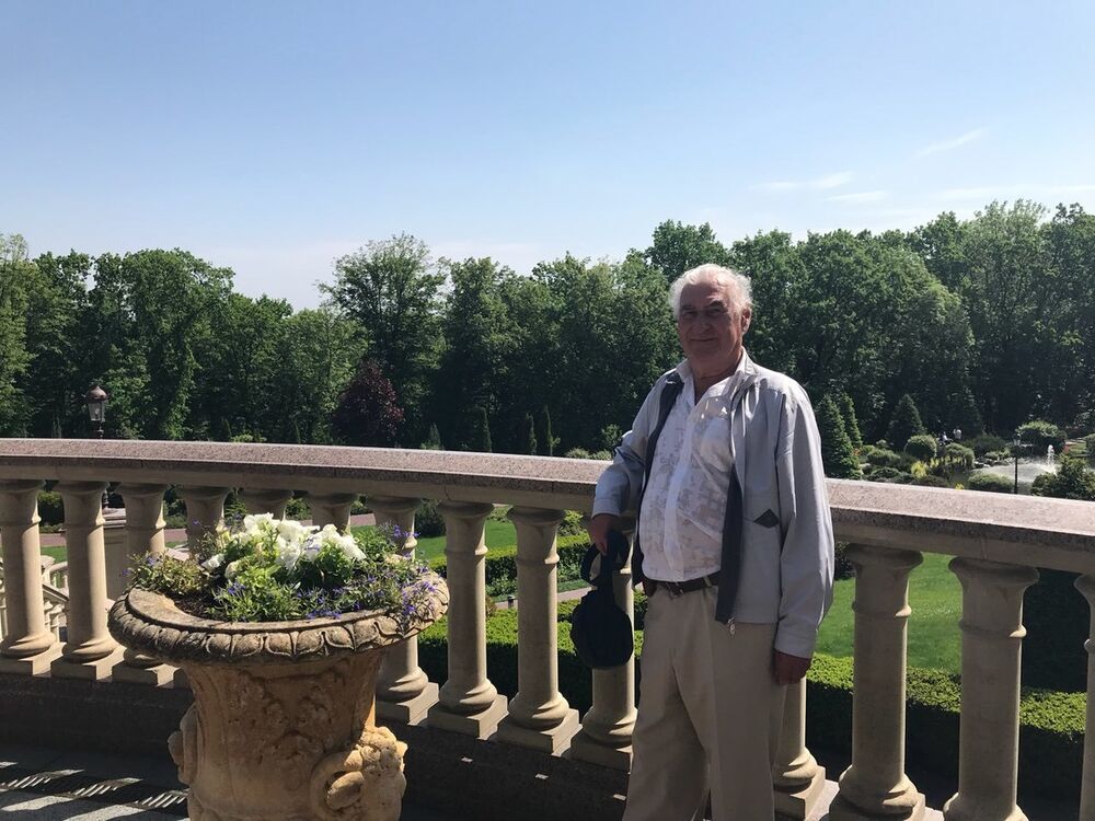  19869816  Georg, 75 ,    