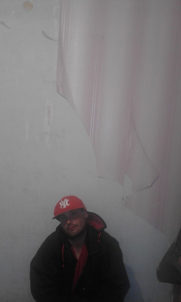  14766806  , 37 ,    