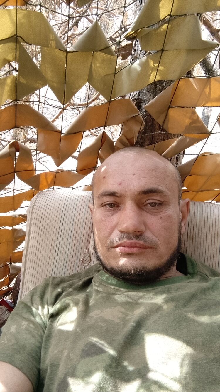  46822646  , 41 ,    