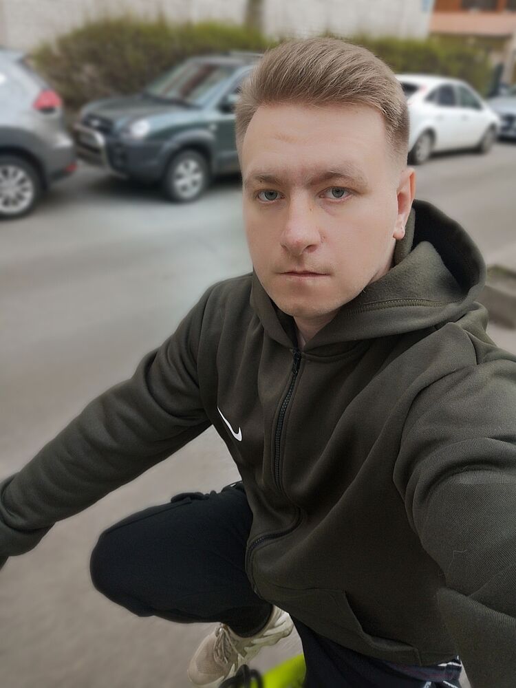  42246066  Aleksandr, 31 ,    