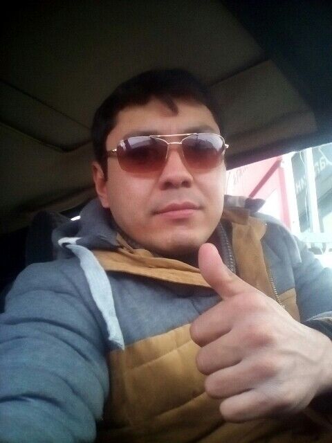  ,   Azam, 40 ,   
