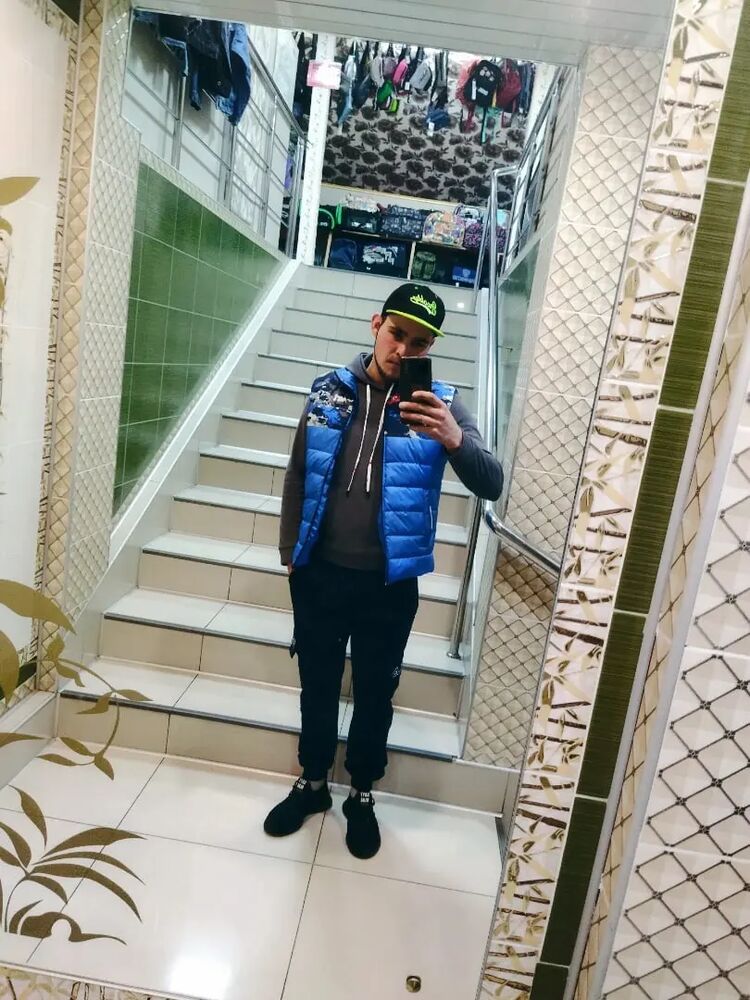  29683106  , 24 ,    