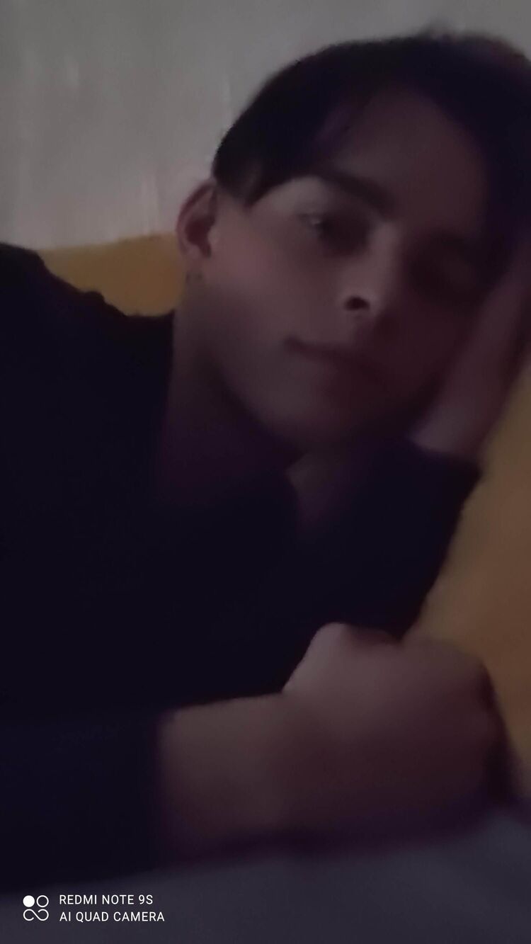  35213456  Nazar, 22 ,    